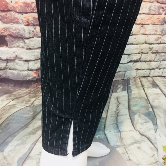 Vintage Bisou Bisou Capri Pants Sz 4 w31” pinstripes Bundle for great Savings - Picture 6 of 7
